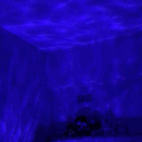 Abajur Projetor de Ondas com Caixa de Som Embutida